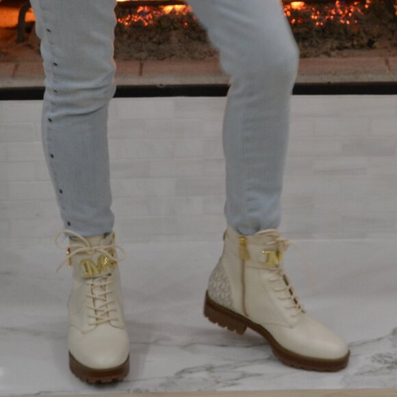 MICHAEL KORS ANKLE BOOTS SIZE 7.5 - Picture 13 of 15